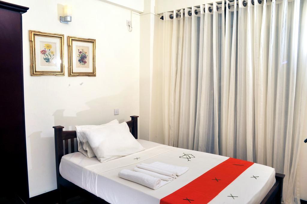 Prestige Court Residencies Hotel Dehiwala-Mount Lavinia Exterior foto