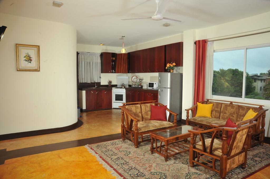 Prestige Court Residencies Hotel Dehiwala-Mount Lavinia Exterior foto