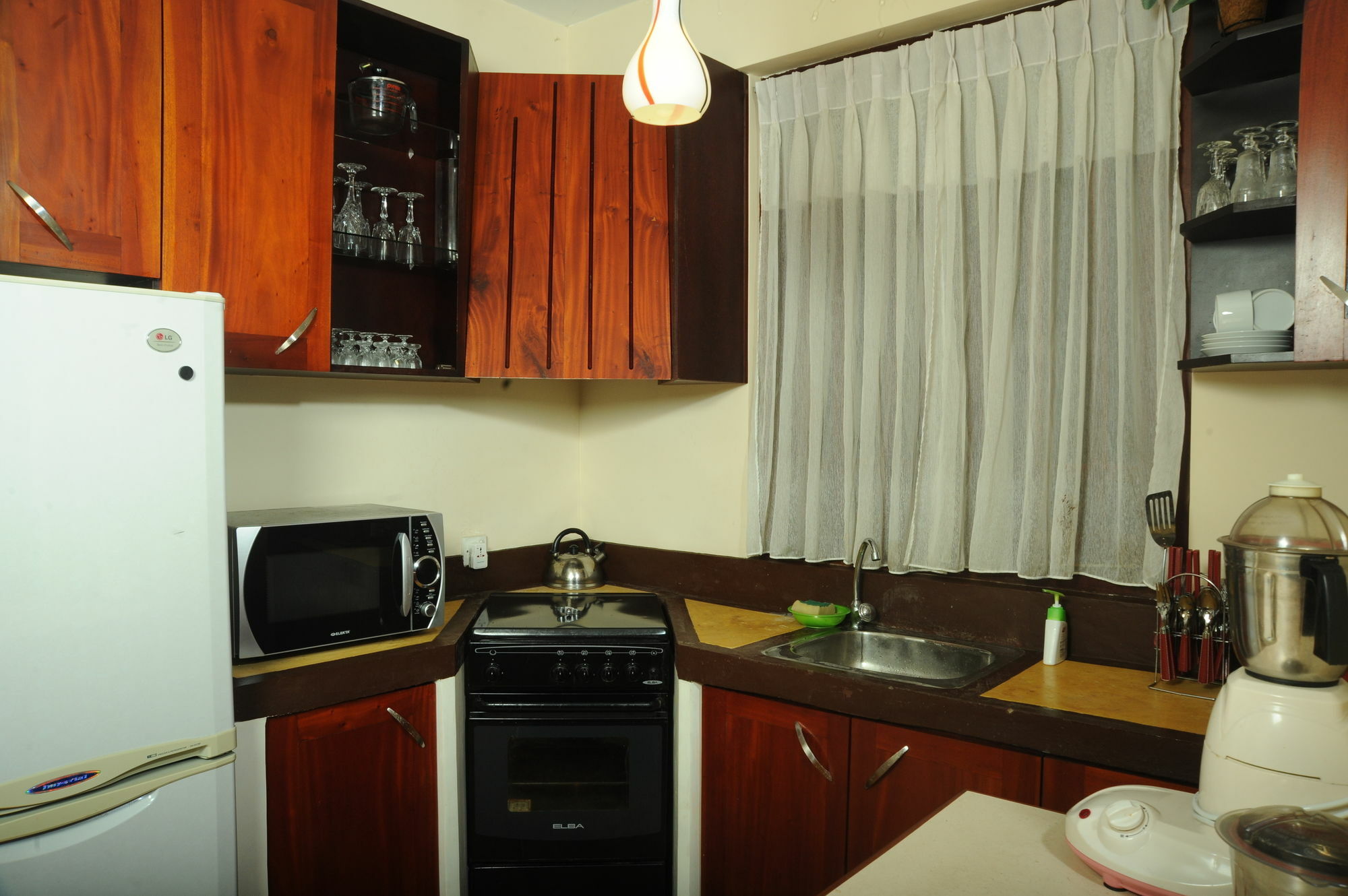 Prestige Court Residencies Hotel Dehiwala-Mount Lavinia Exterior foto